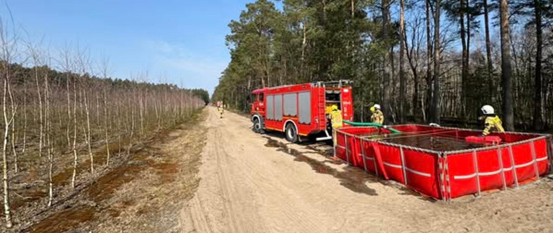 Ćwiczenie podawanie wody