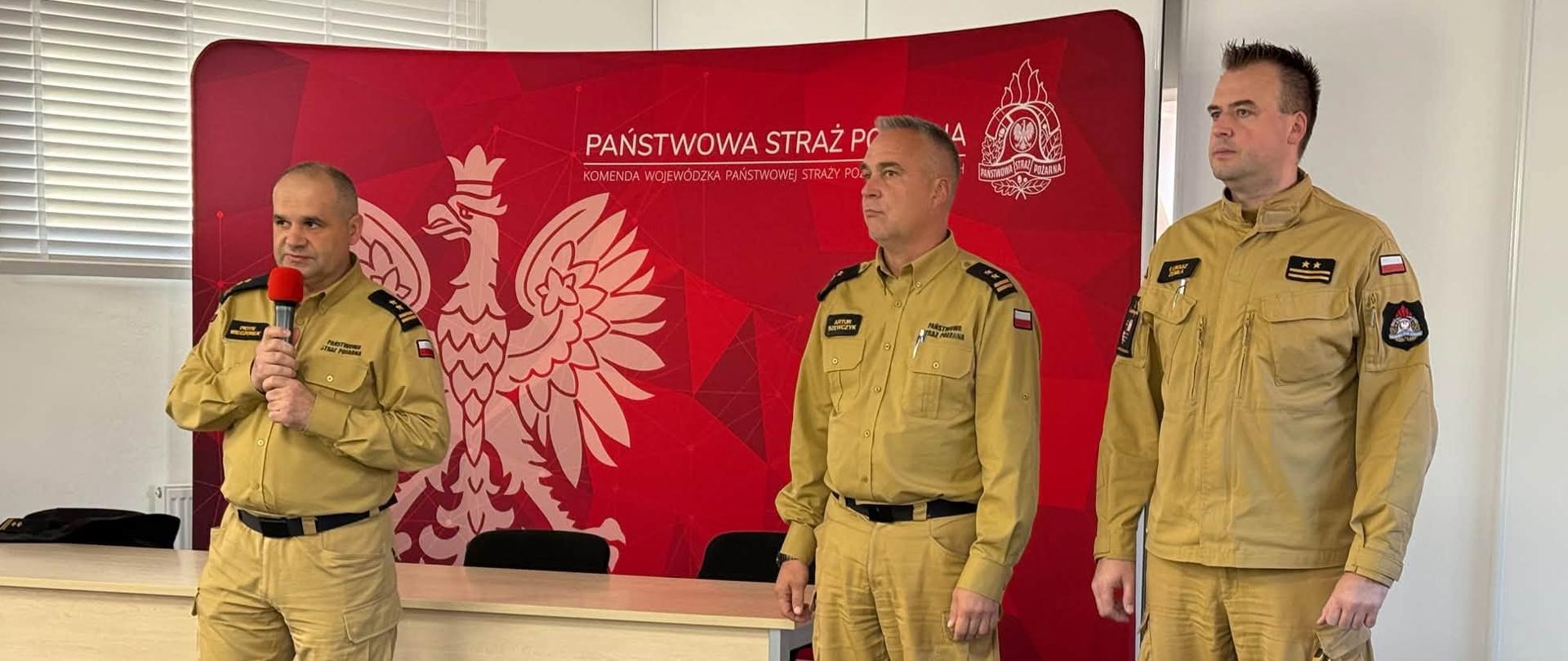 Rozpoczęcie szkolenie, przemawia zastępca komendanta wojewódzkiego