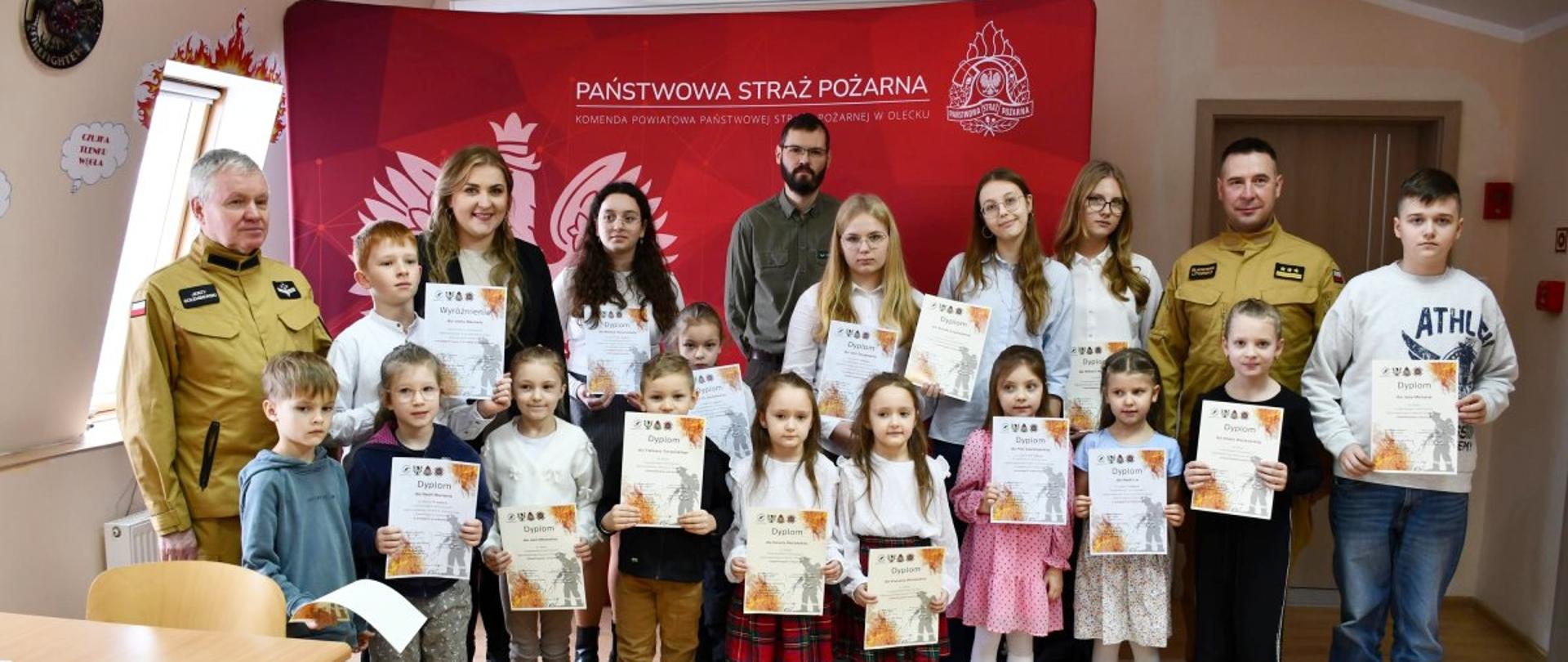 Zdjęcie wszystkich na ściance