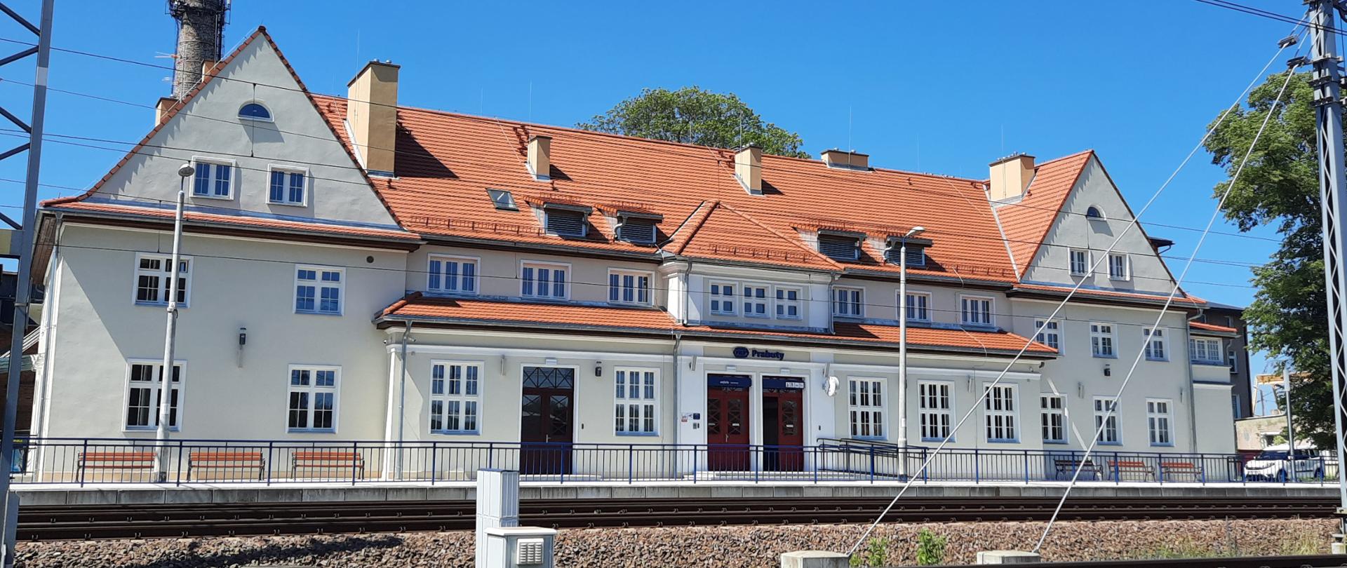 Dworzec w Prabutach otwarty dla podróżnych