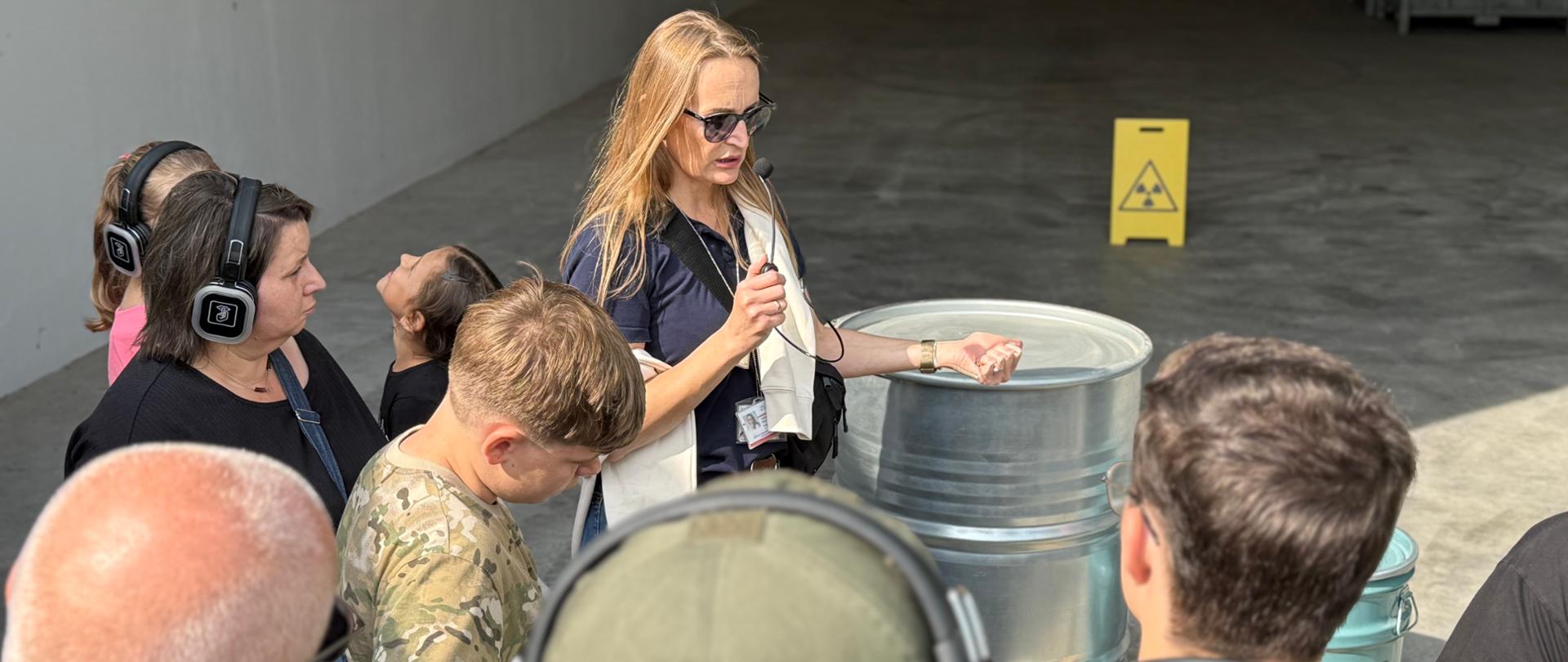 Zwiedzający podczas dnia otwartego KSOP. 