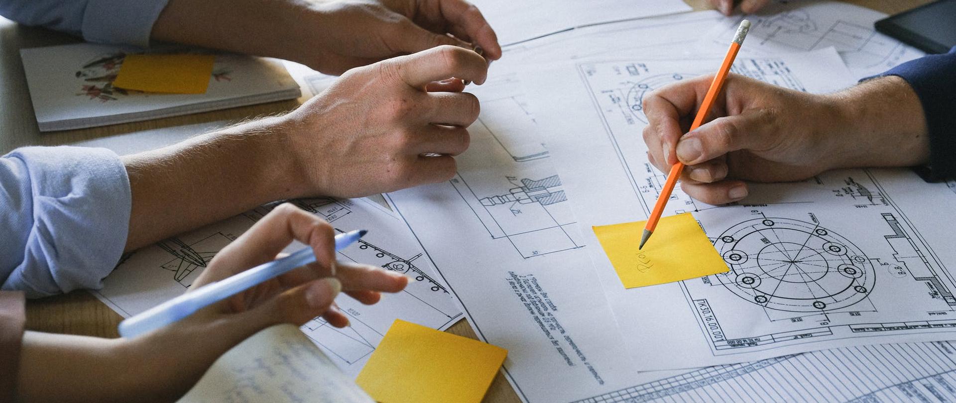 Praca nad dokumentami w ramach badania