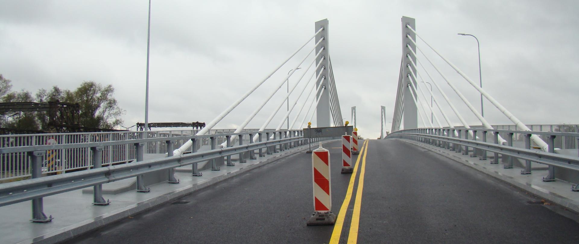 Nowy most nad Wartą w Kostrzynie nad Odrą