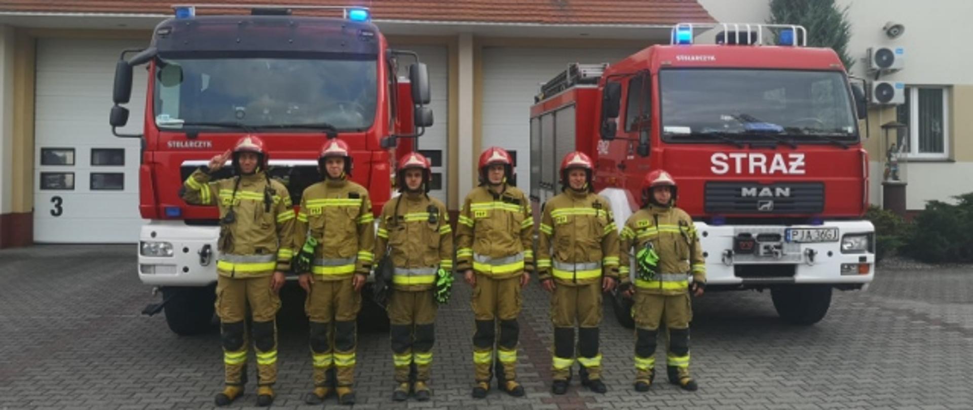 Uroczysty apel z okazji 78 wybuchu Powstania Warszawskiego