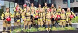 „Honorowa wspinaczka po schodach 2001-2022 9/11 Memorial Stair Climb „