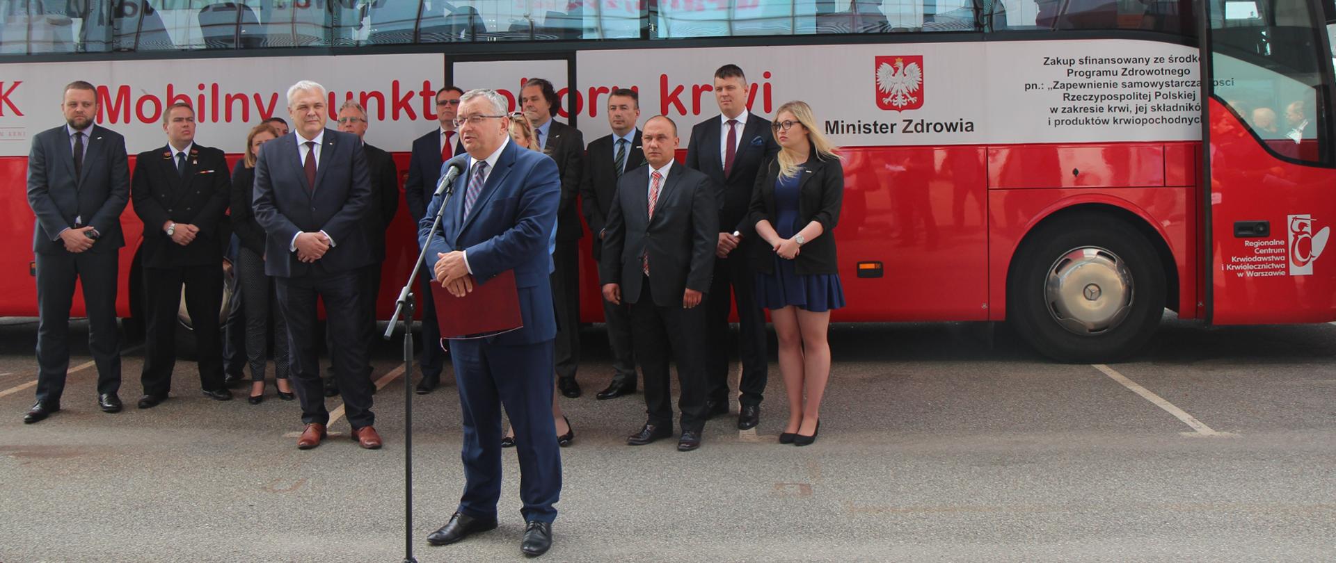 Minister A. Adamczyk zainaugurował II edycję akcji krwiodawstwa