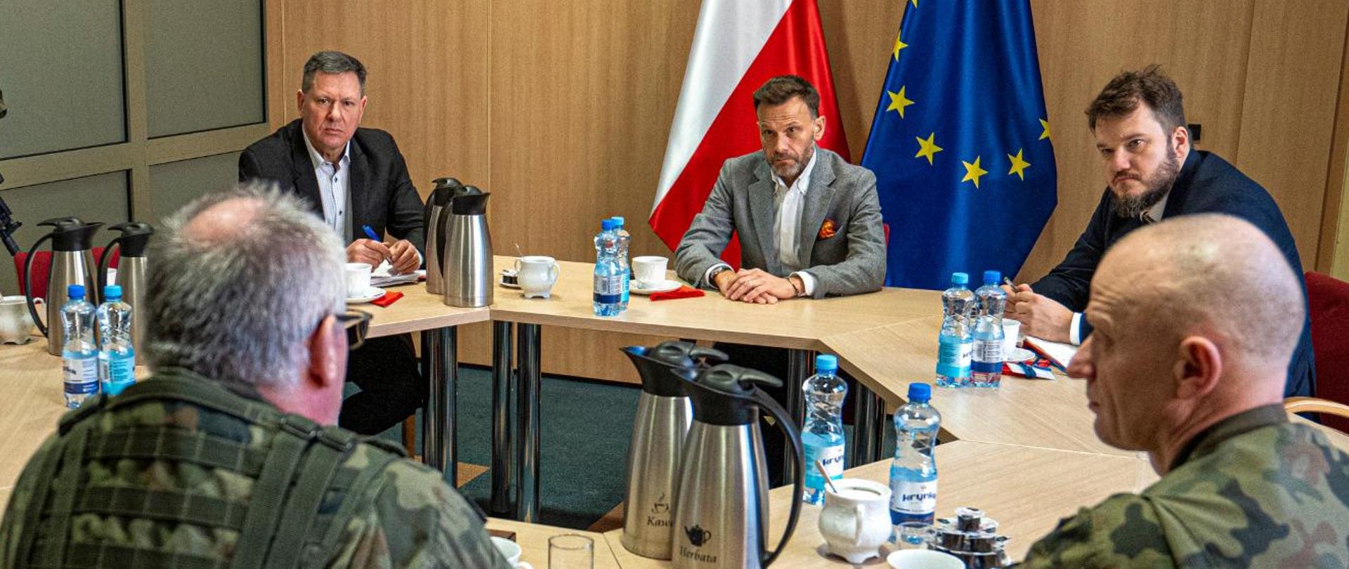 Ćwiczenie DRAGON-24