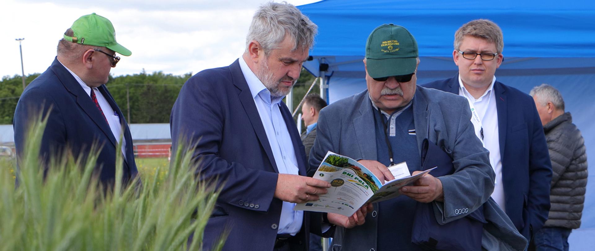 Wszystko zaczyna się od pola