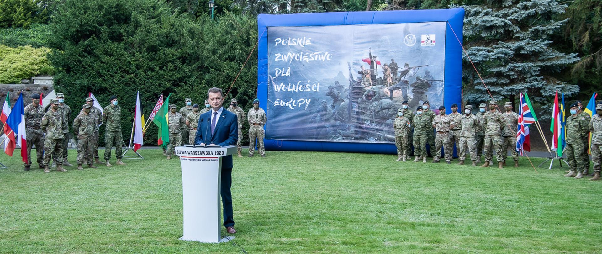 Spotkanie ministra obrony narodowej Mariusza Błaszczaka z żołnierzami wojsk sojuszniczych służących w Polsce w ramach eFP oraz z przedstawicielami korpusu dyplomatycznego. 