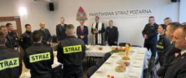 Spotkanie wigilijne strażaków z Komendy Powiatowej Państwowej Straży Pożarnej w Nowym Dworze Gdańskim