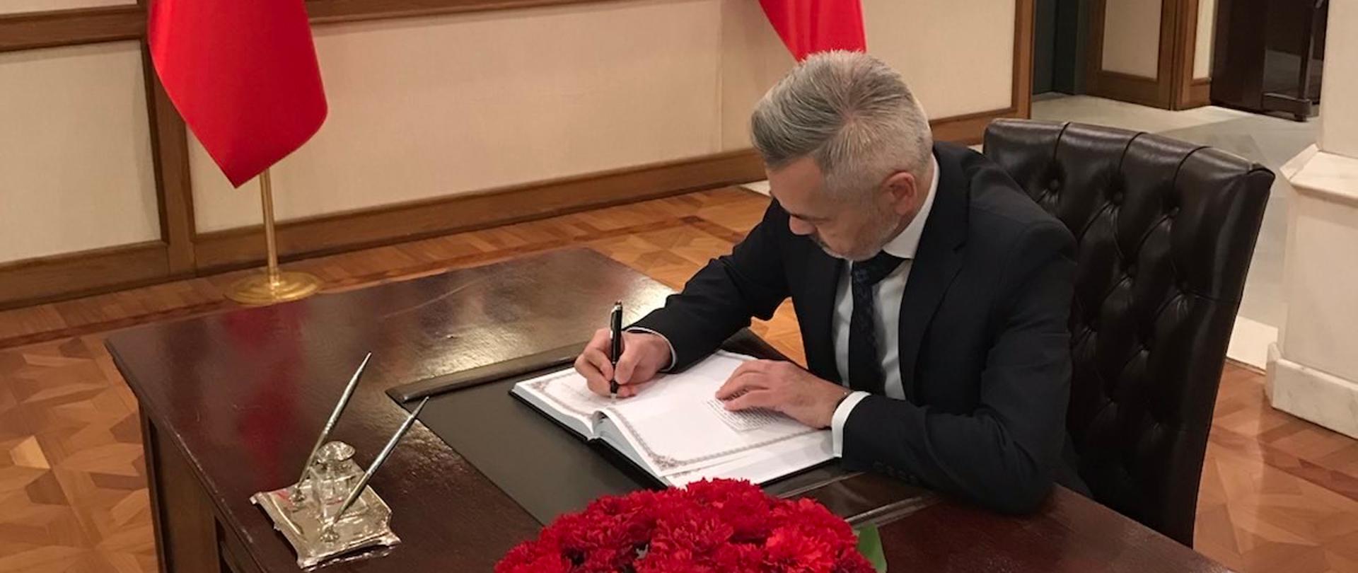 329591179_487231030076504_2561923019612822776_n