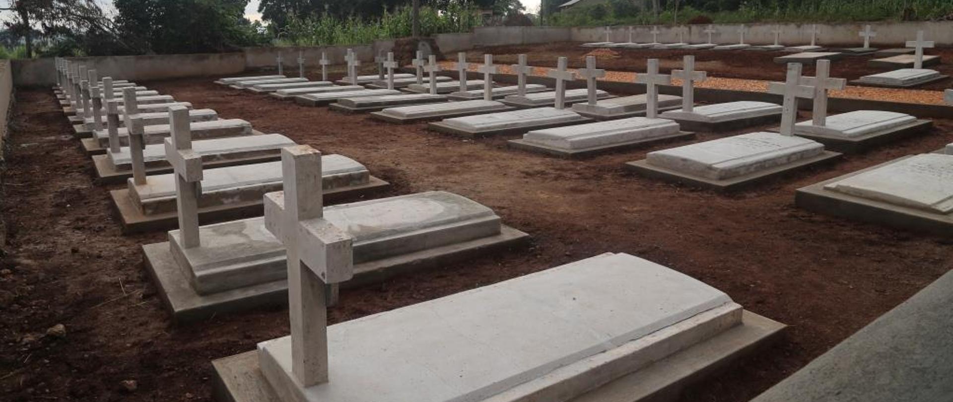 Cmentarz Uchodźców Polskich w Masindi w Ugandzie, fot. Hubert Chudzio