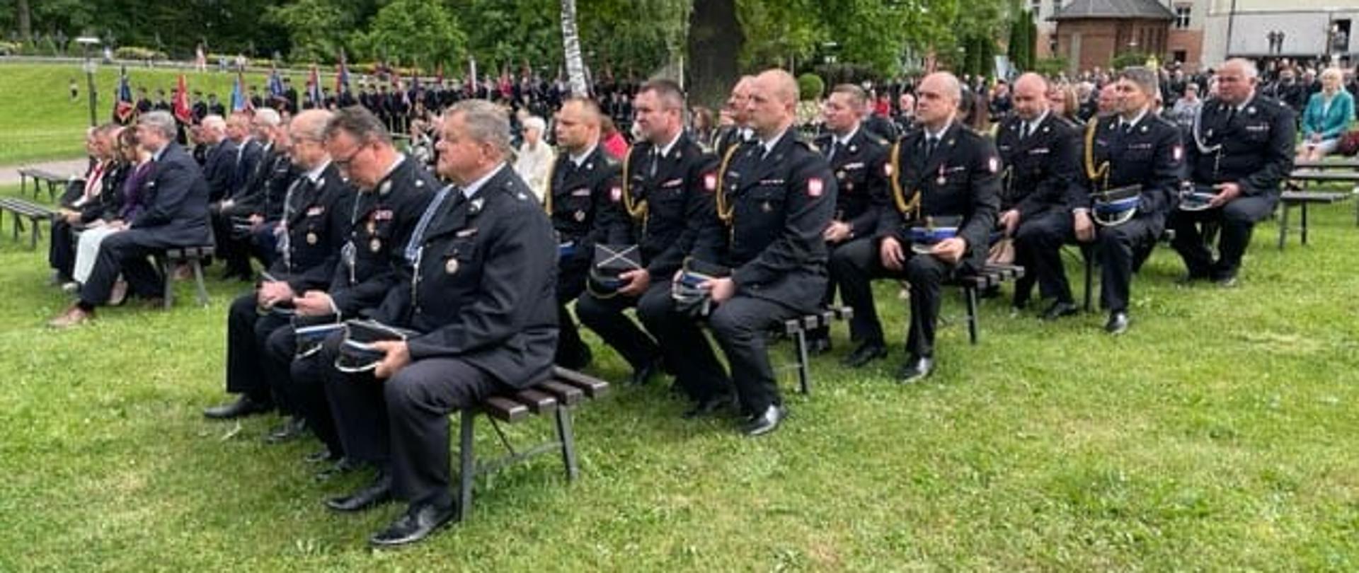 V Pielgrzymka Strażaków w Dębowcu