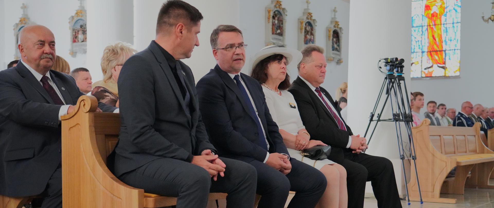 Uroczystości z okazji 200-lecia budowy kościoła pw. św. Teresy z Avila w Wiżajnach
