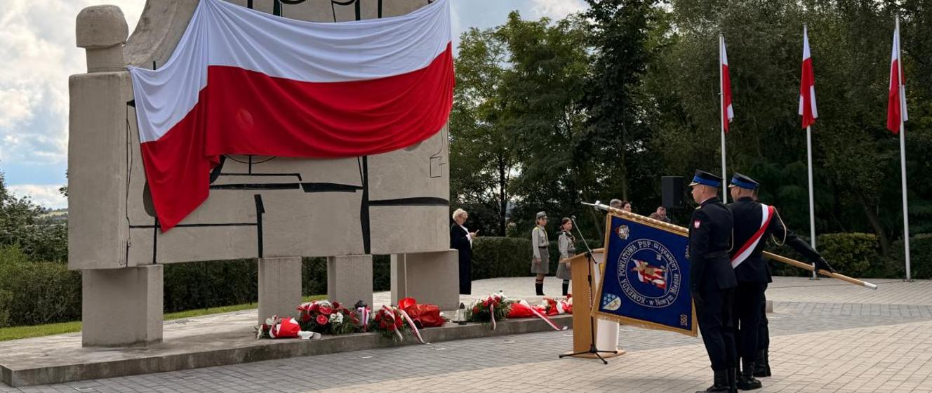 87. rocznica wybuchu II wojny światowej uczczona w Nowym Mieście Lubawskim i Nawrze