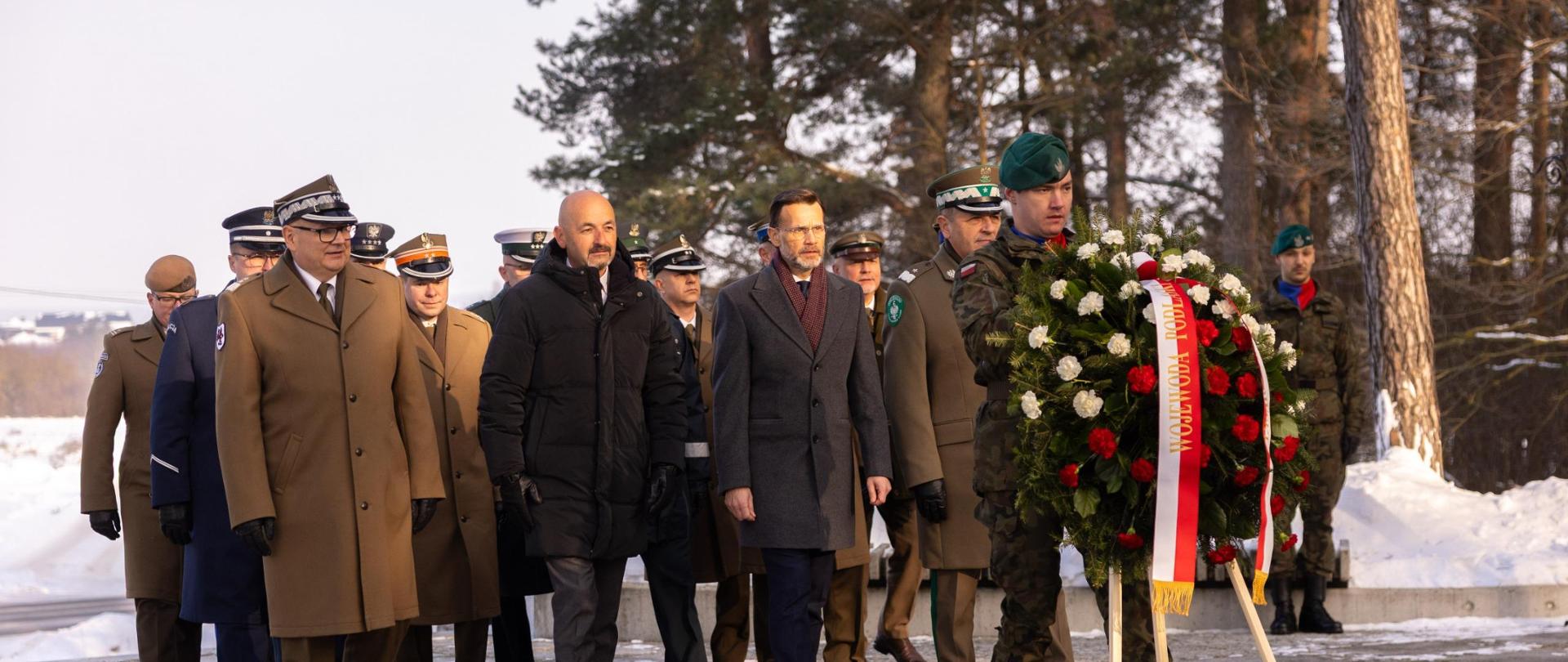 Wojewoda podlaski Jacek Brzozowski uczcił pamięć powstańców styczniowych