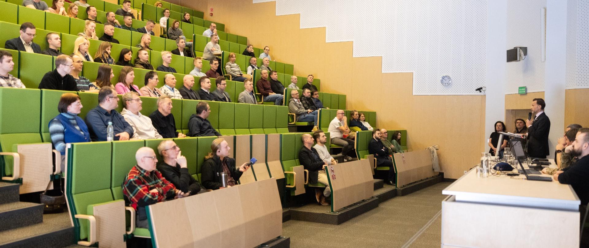 Seminarium „Prewencja i reagowanie na ataki ransomware” zorganizowane przez Wydział Stosunków Międzynarodowych Uniwersytetu w Białymstoku w ramach działań Koalicji na rzecz e-bezpieczeństwa województwa podlaskiego