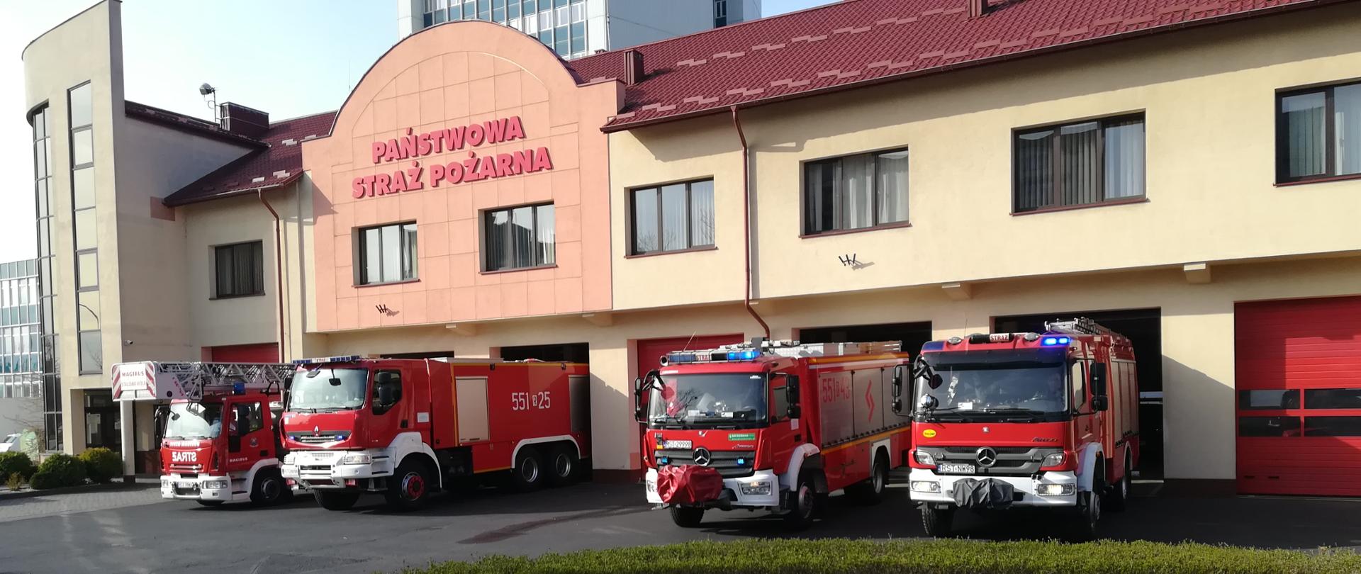 Stalowowolscy strażacy oddają hold ofiarom katastrofy smoleńskiej