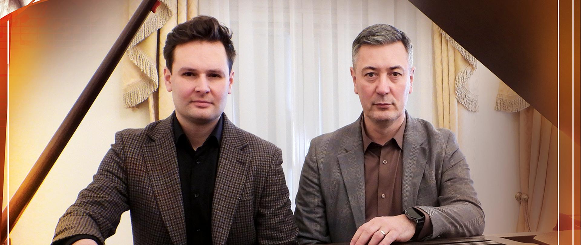 Plakat koncertu „Wieczór na dwa fortepiany”, na którym wystąpią Łukasz Stanisławczyk i Jakub Międlar. Zdjęcie przedstawia dwóch pianistów siedzących przy instrumentach w eleganckim wnętrzu. Koncert odbywa się w ramach Festiwalu Muzyki Fortepianowej im. Marii Turzańskiej. Data: 5 marca 2026 (czwartek), godz. 18:00. Miejsce: Sala Koncertowa ZPSM w Jarosławiu. Na plakacie widnieje informacja: „Wstęp wolny”. U dołu pasek z logotypami mecenasów i patronów medialnych.