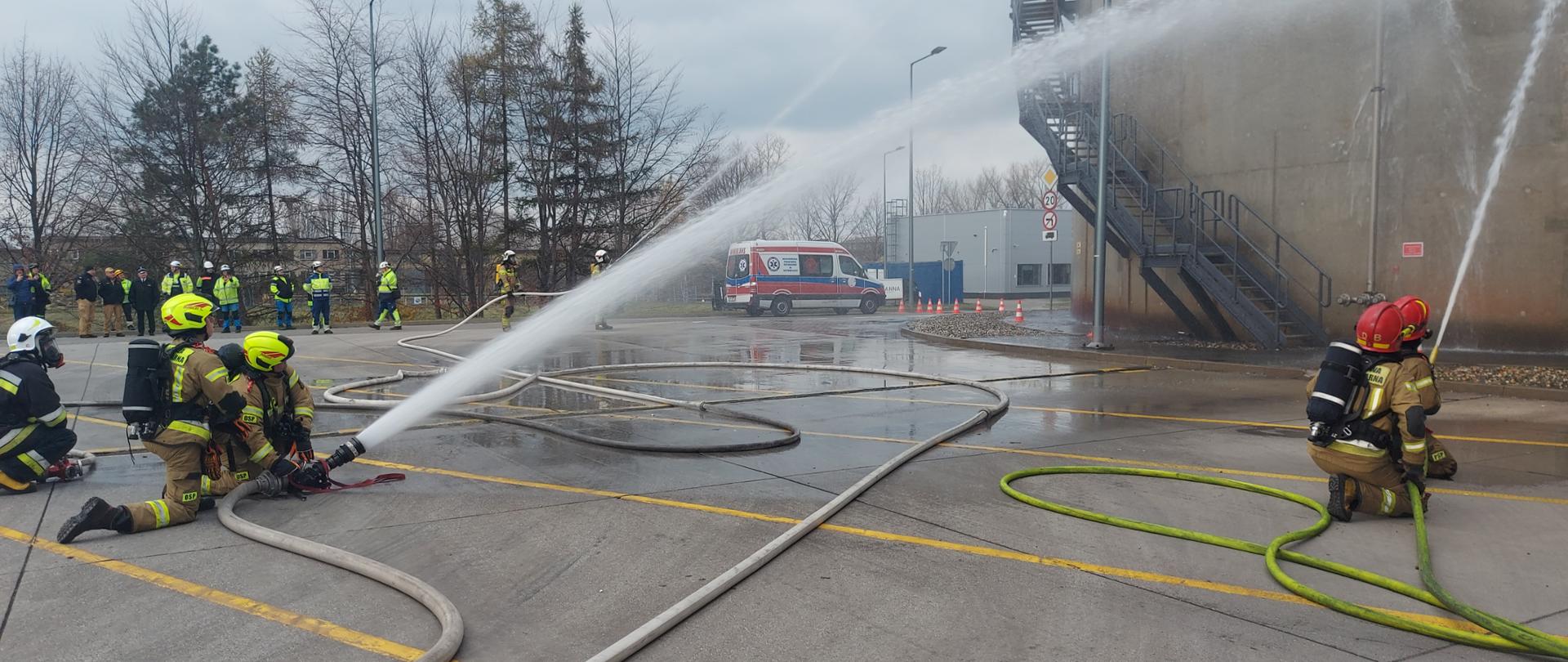 powiatowe ćwiczenia jednostek ochrony przeciwpożarowej z terenu miasta Zabrze