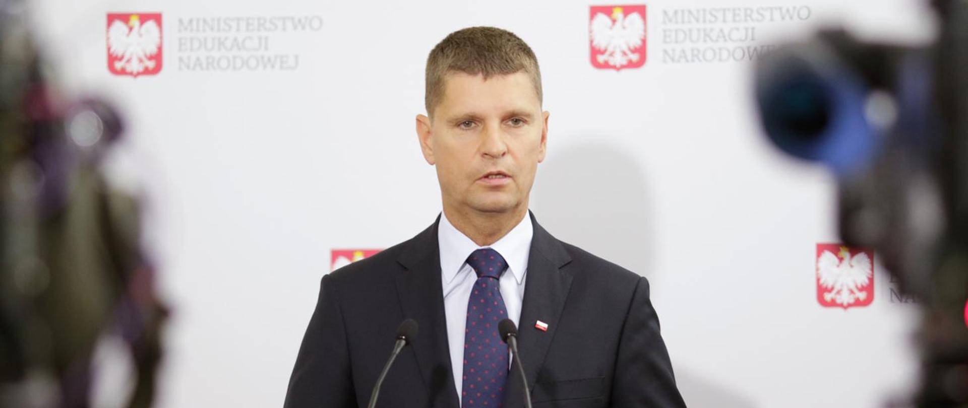 Minister Edukacji Narodowej Dariusz Piontkowski