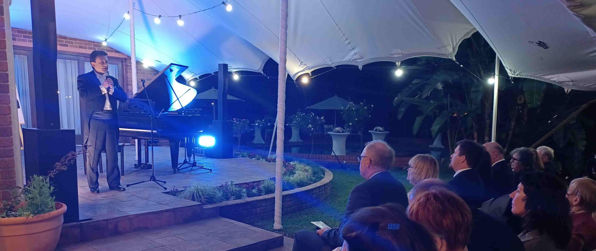 Distinguished Polish pianist Raphael Alexandre Lustchevsky performs in South Africa