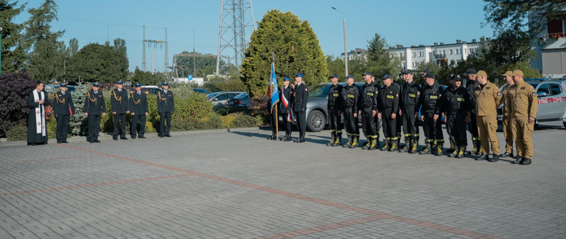Uroczysta zbiórka w KM PSP we Włocławku (27.07.2023 r.)