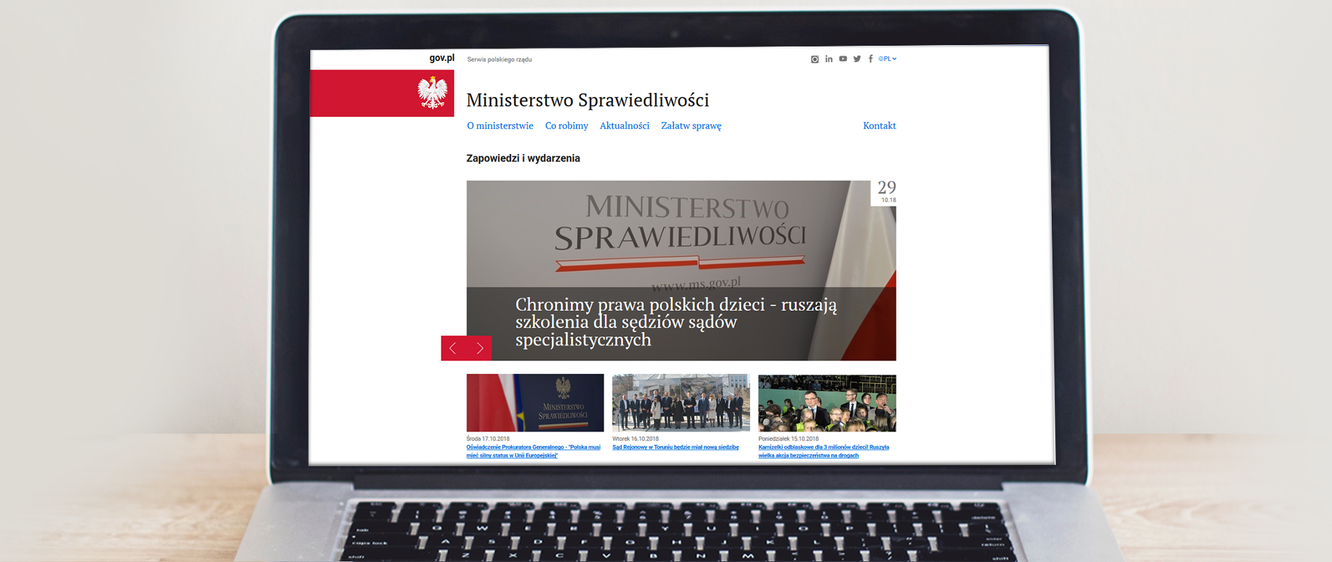 ekran prezentujący stronę internetową Ministerstwa Sprawiedliwości