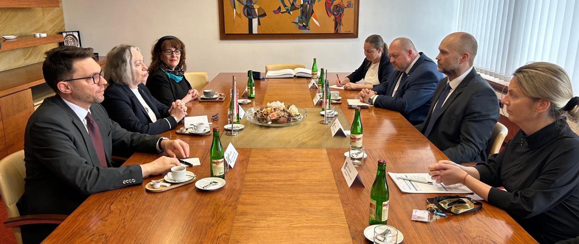 Jednání chargé d'affaires a generální konzulky s představiteli Moravskoslezského kraje