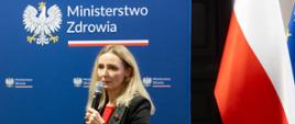 Zdjęcie z konferencji inaugurującej kampanię „Mam odwagę prosić o pomoc”