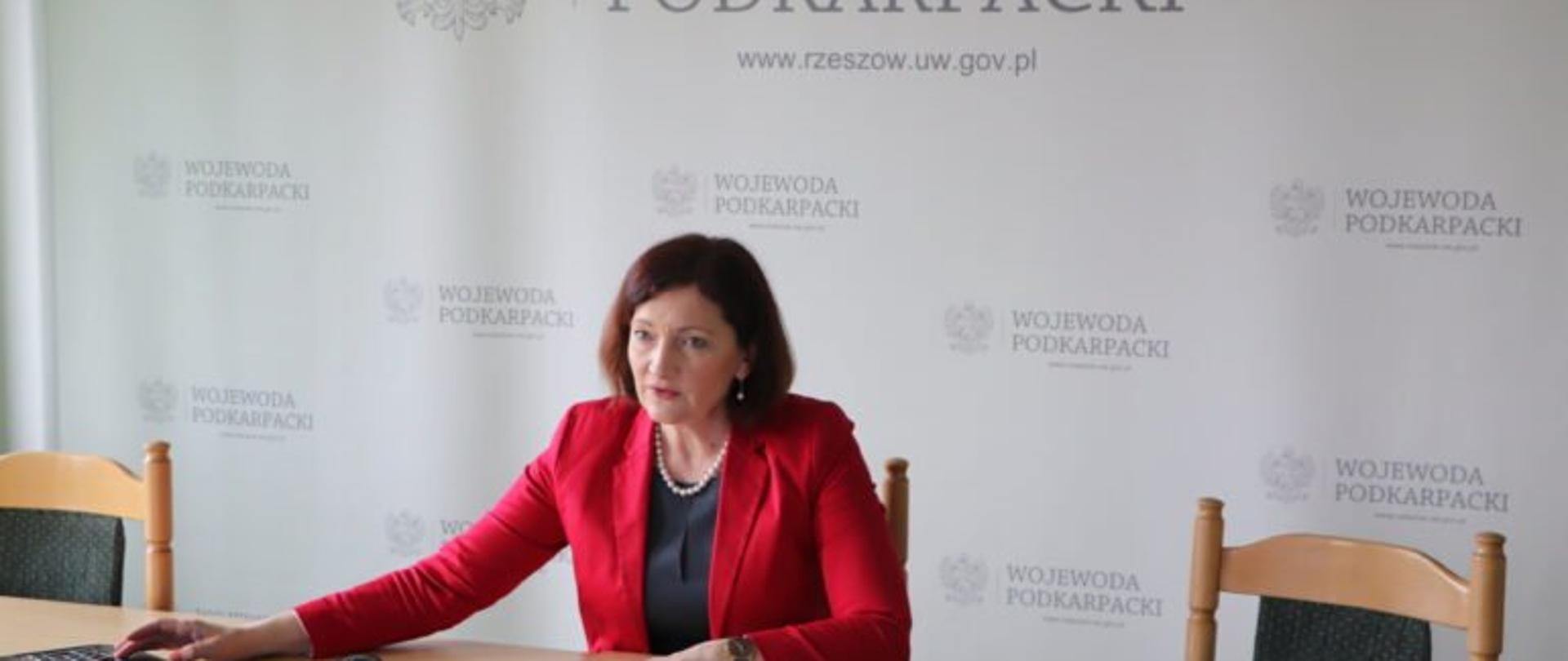 Wojewoda podkarpacki Ewa Leniart uczestniczy w zdalnej Sesji Sejmiku Województwa Podkarpackiego