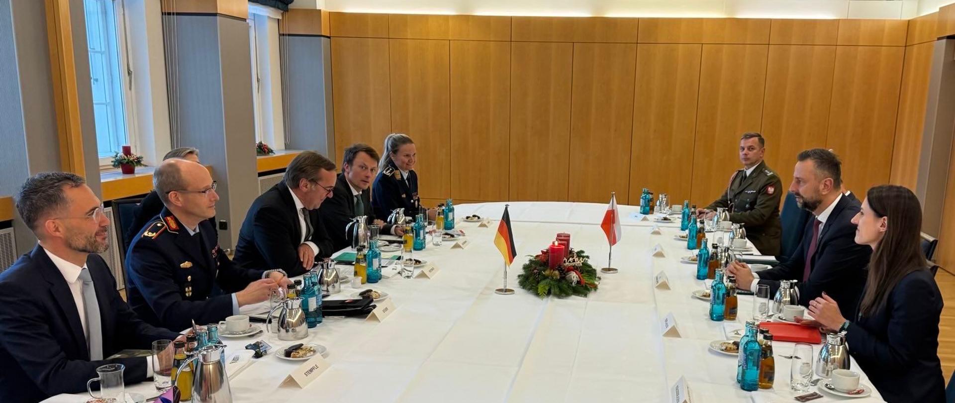 konsultacje międzyrządowe w Berlinie 