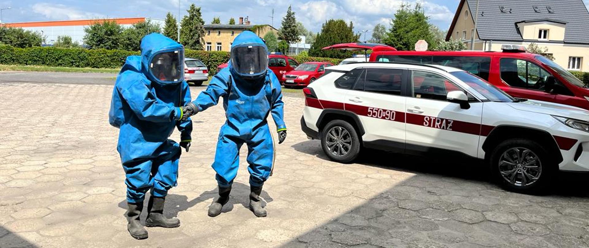 Strażacy podczas szkolenia.