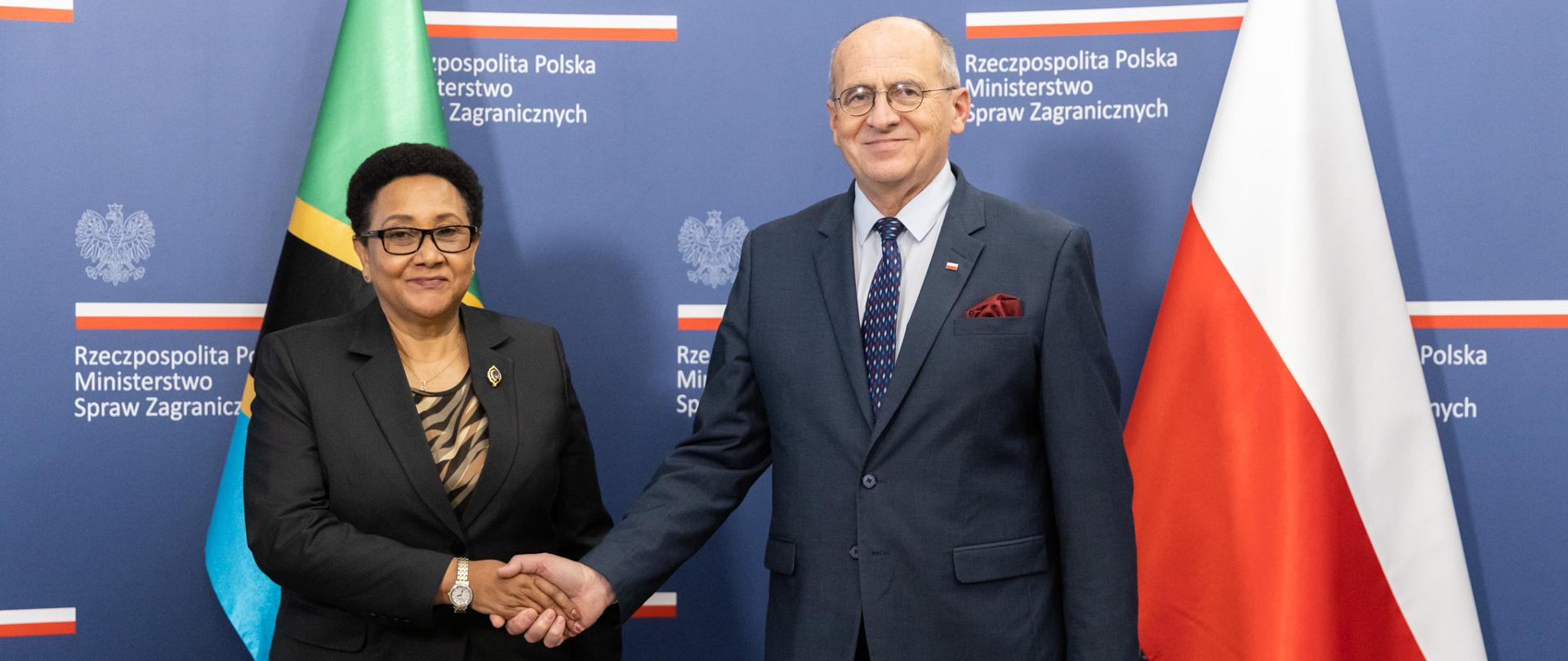 Minister Zbigniew Rau and minister Stergomena Tax