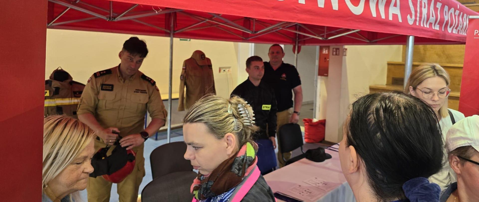 Targi Pracy i Edukacji zorganizowanych przez Powiatowy Urząd Pracy w Kamieniu Pomorskim