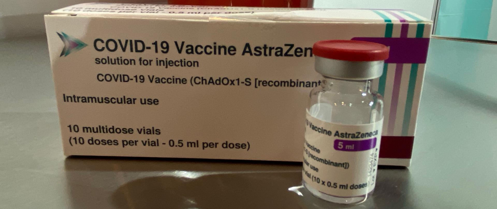 Szczepienie strażaków z KM PSP Katowice