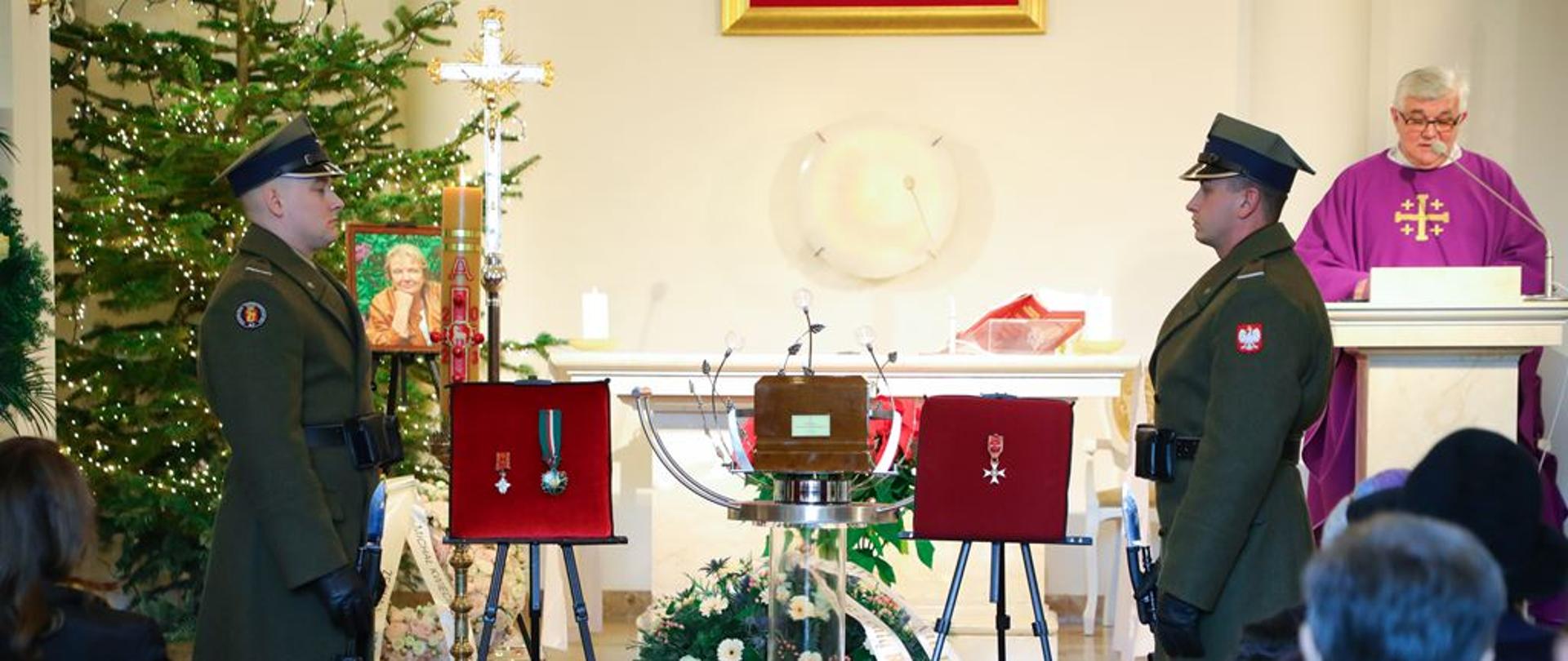 Ostatnie pożegnanie Izabeli Cywińskiej, fot. Danuta Matloch/MKiDN