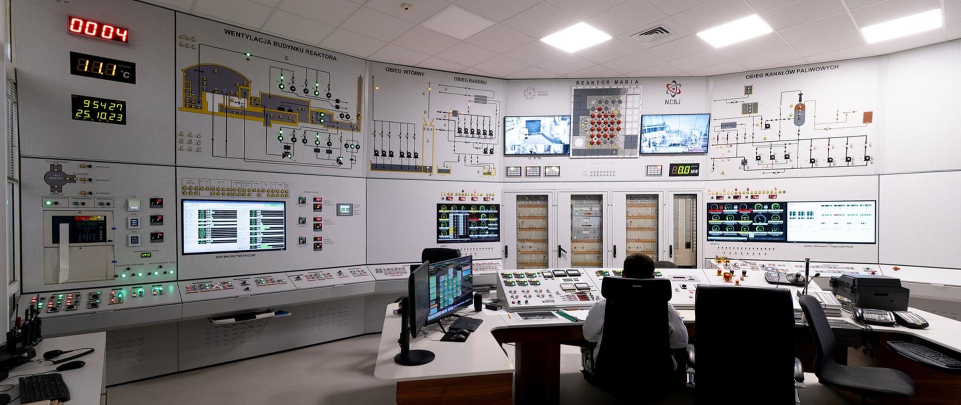 Ponowne uruchomienie reaktora Maria