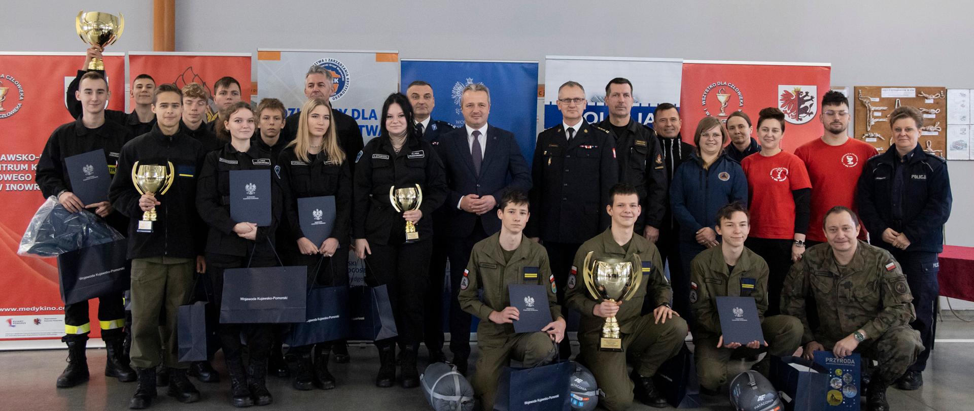 „Działamy dla bezpieczeństwa” konkurs i spartakiada, zorganizowana dla dzieci i młodzieży z powiatu inowrocławskiego. 