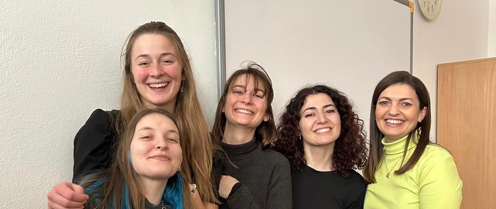 Wizyta praktykantek z Biura Wystaw Artystycznych w Krośnie