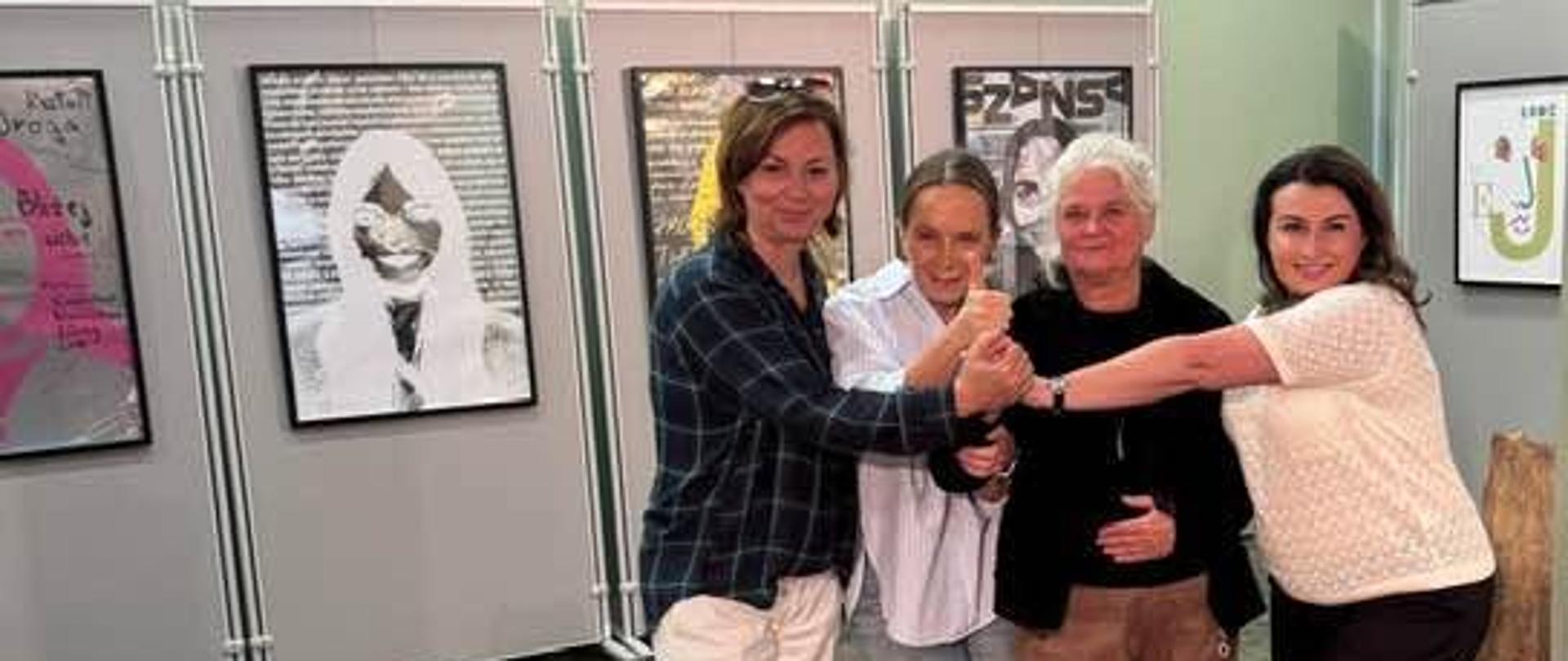 wystawa efektów materialnych programu pilotażowego „Wena Graficzna Masters” 2024-2026 Fundacji Rodziny Staraków