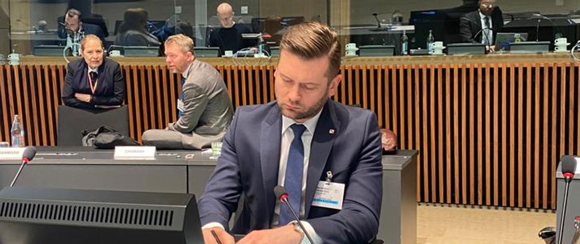 Minister Bortniczuk wziął udział w posiedzeniu Rady UE do spraw Edukacji, Młodzieży, Kultury i Sportu