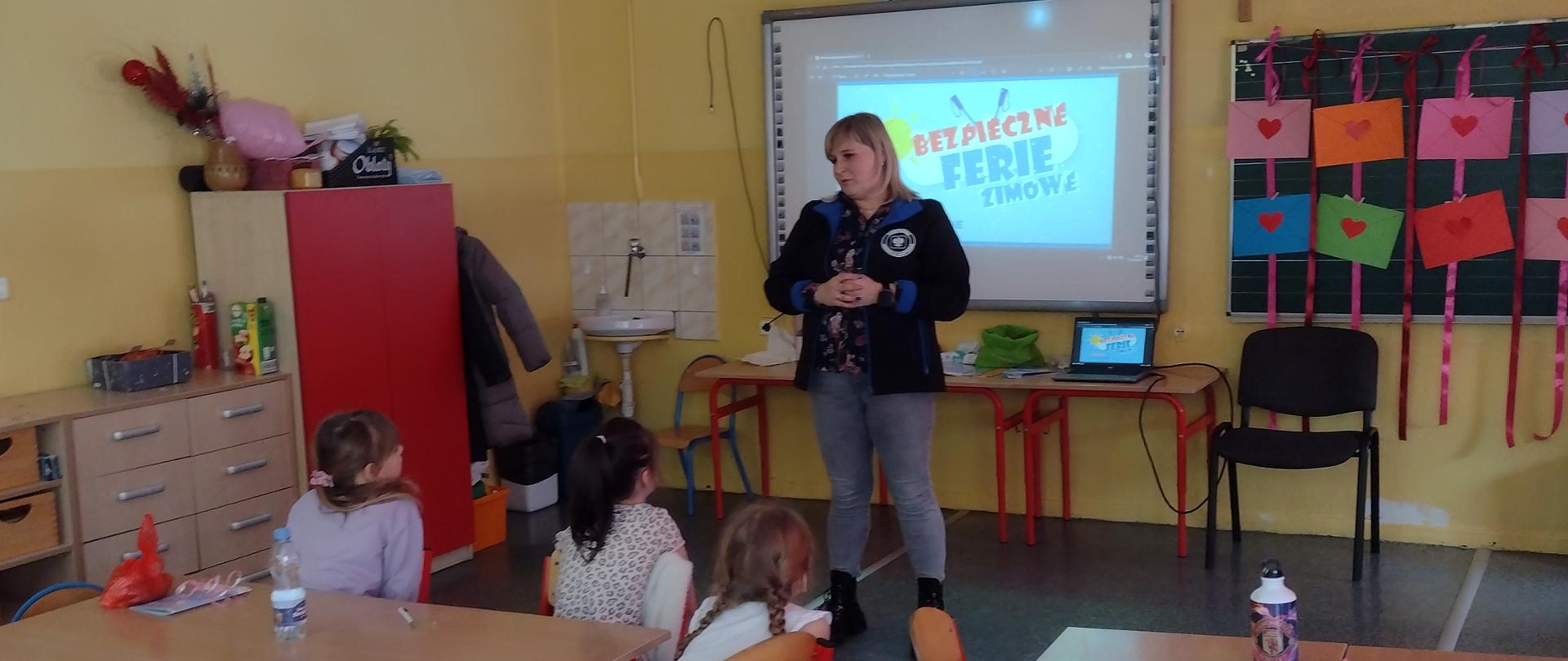 Zajęcia profilaktyczne dla uczestników półkolonii w Szkole Podstawowej nr 28 im. Królowej Jadwigi w Bytomiu