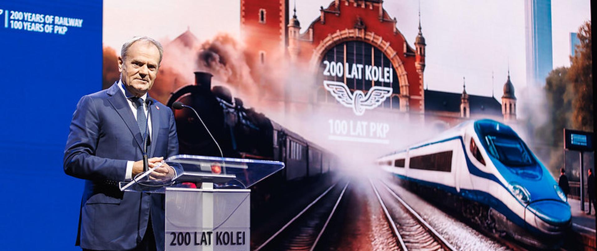 Premier podczas wystąpienia na międzynarodowych targach TRAKO