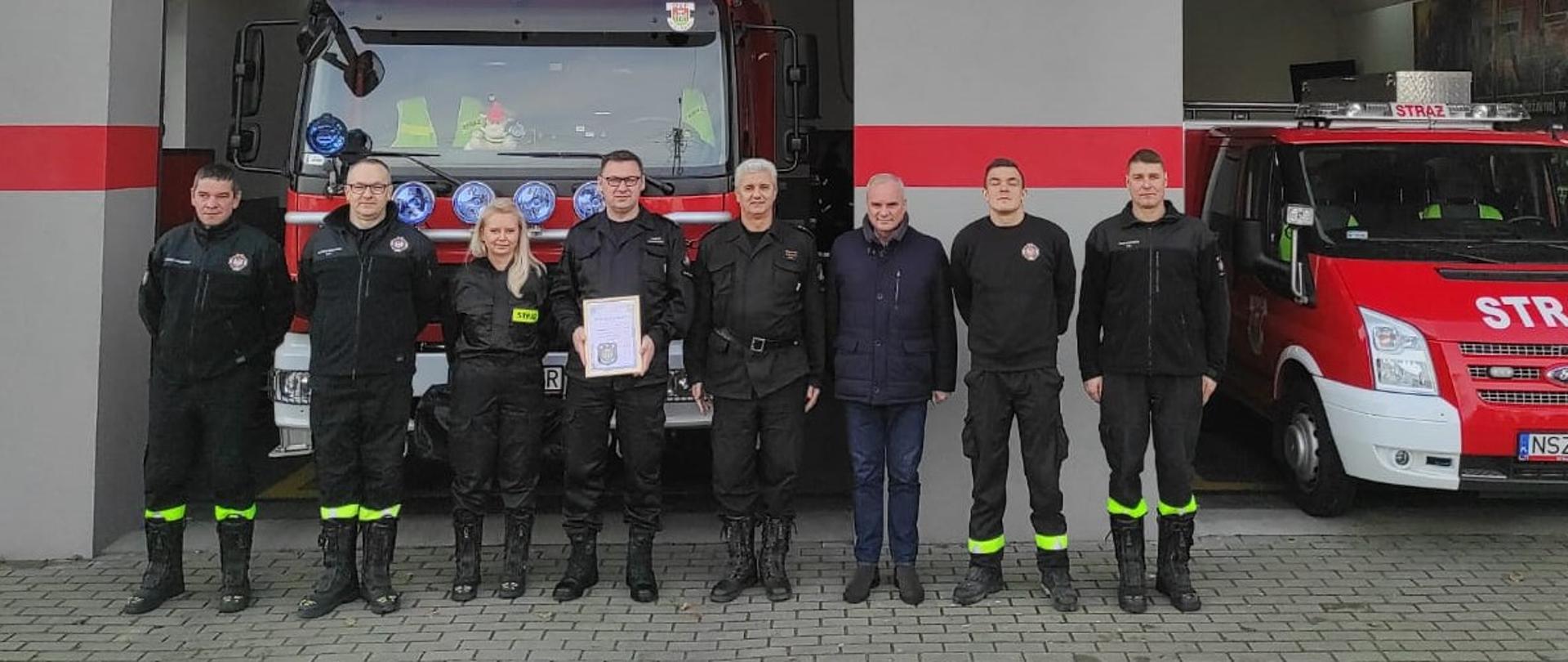 Pamiątkowe zdjęcie grupowe