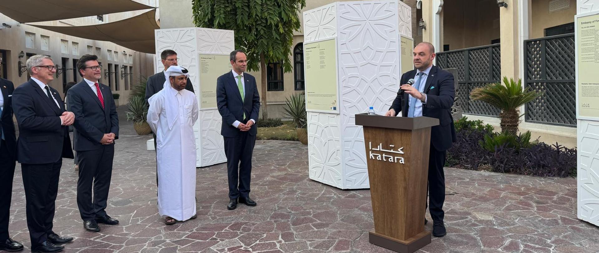 Verses Across Borders