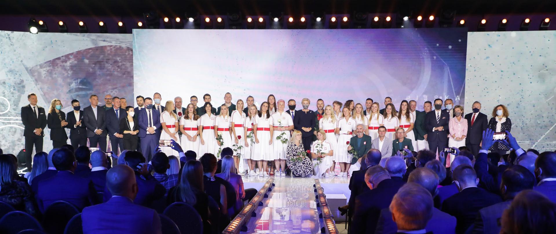 Medaliści z Tokio otrzymali nagrody podczas Gali Olimpijskiej, fot. Danuta Matloch