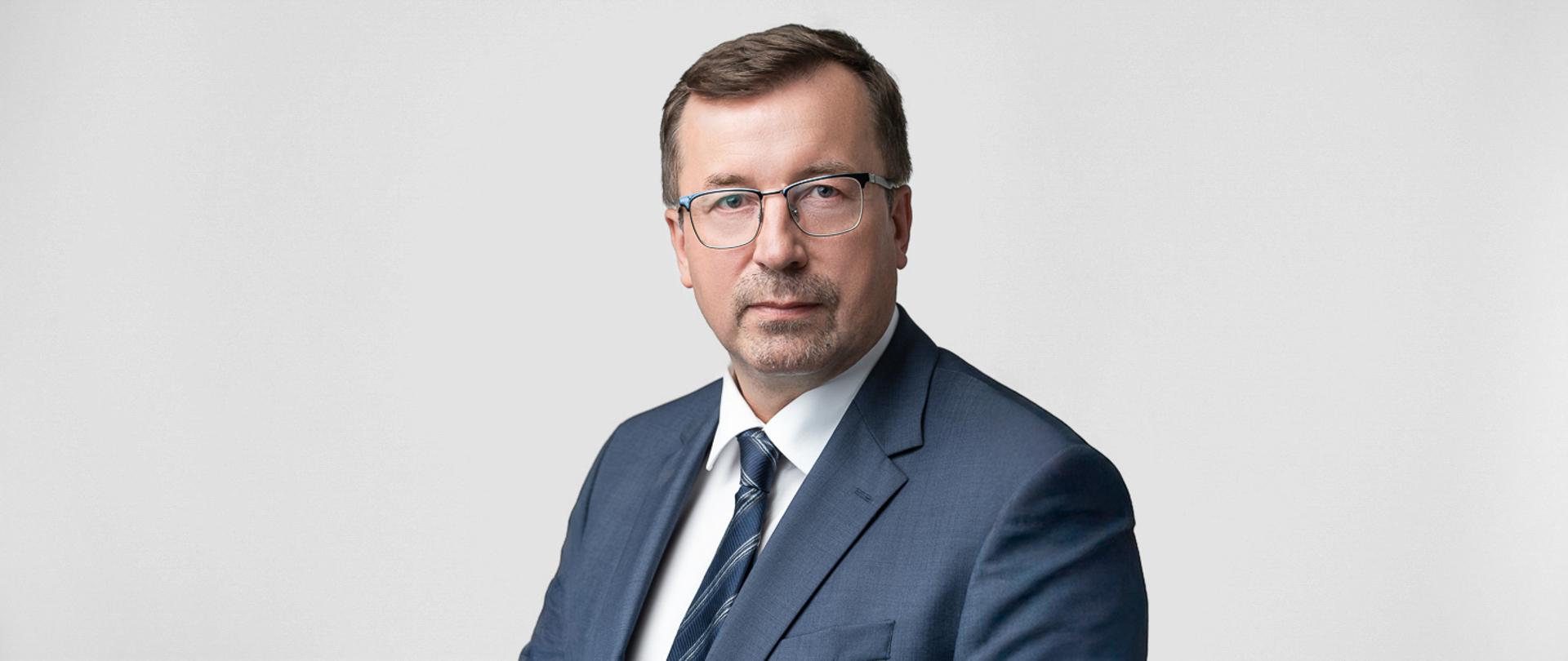 Dyrektor_Generalny_Marek_Cieśliński_banner