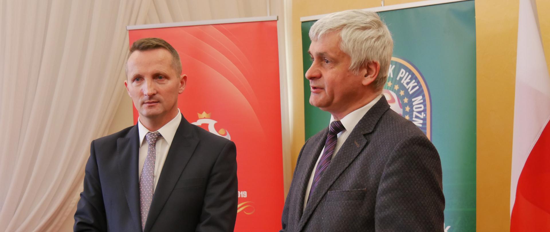 Szkółki piłkarskie na Podlasiu odebrały Certyfikaty przyznane przez Polski Związek Piłki Nożnej