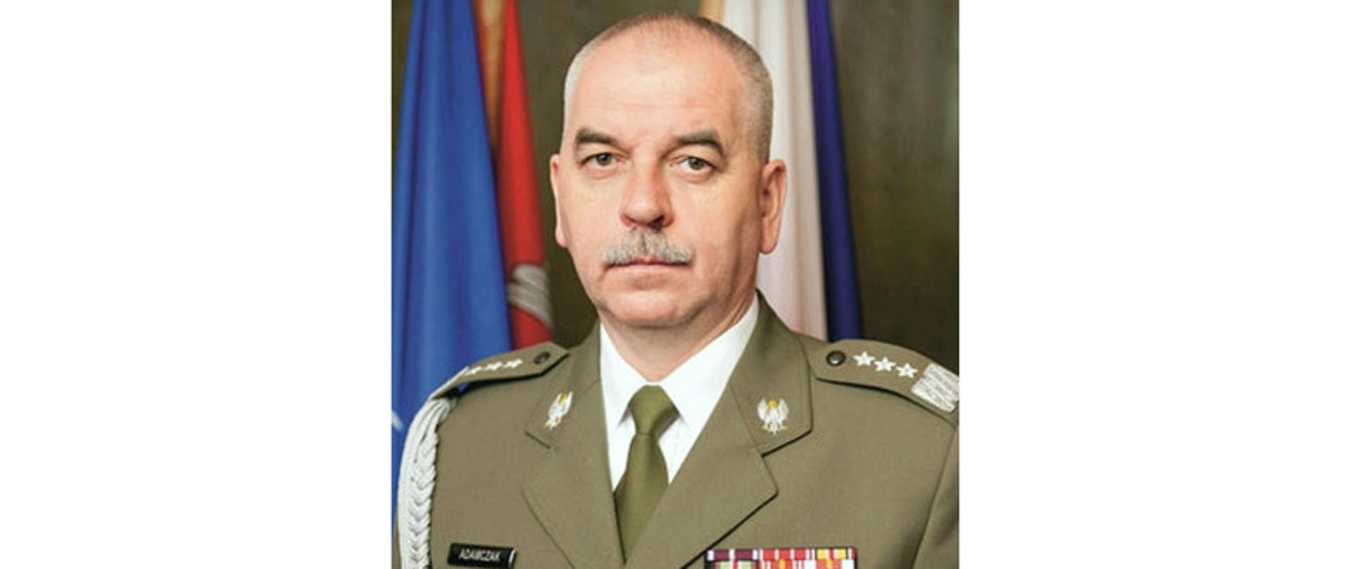 Generał broni Janusz Adamczak